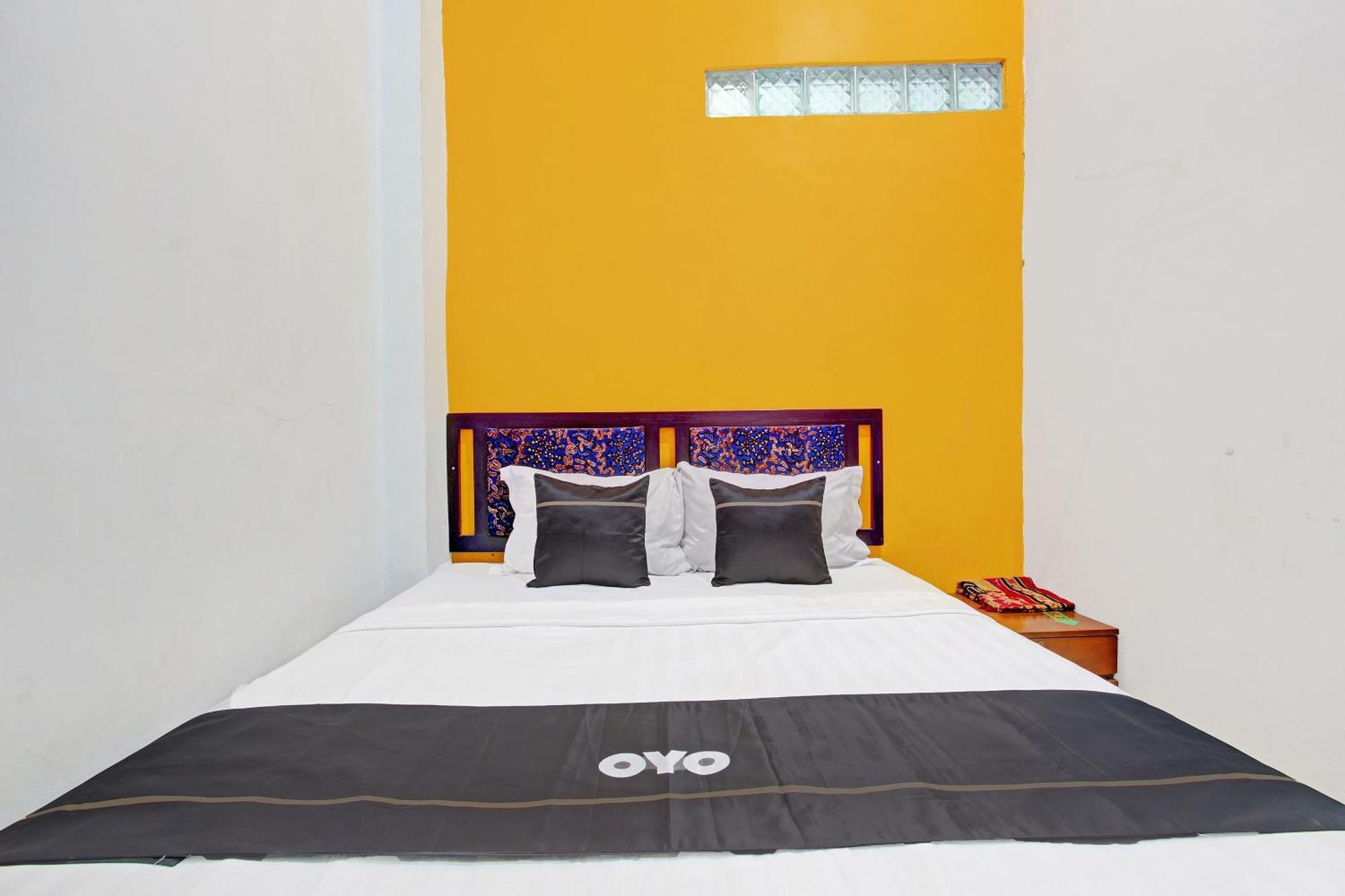 Capital O 92929 Hotel New Tirta Kencana Syariah Tegal  Exterior foto